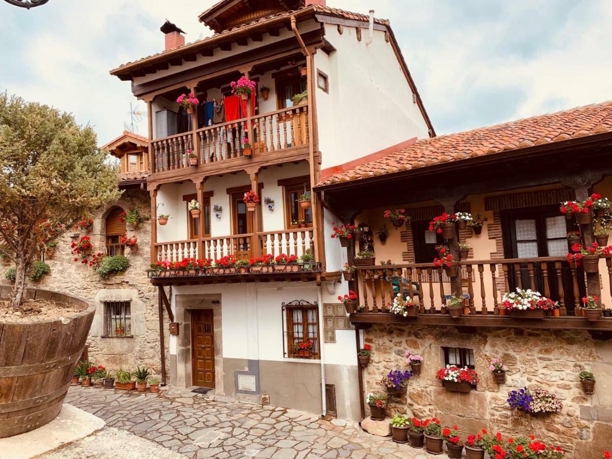 Apartamentos Villa De Potes Exterior photo